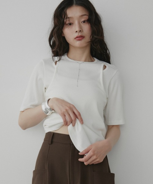 Aunt Marie's(アントマリーズ)の「カットアウトTシャツ(Tシャツ/カットソー・レディース・ホワイト/ブラック/ブルー・FREE)」の4枚目の写真