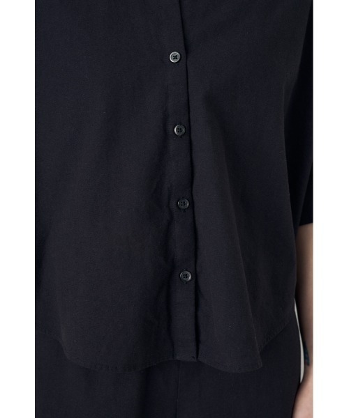AZUL by moussy(アズールバイマウジー)の「【セットアップ対応】フレンチリネンCOOLMAXショートドルマンシャツ 春服 夏服 五分丈 半端丈 冷房対策 羽織(シャツ/ブラウス・レディース・ストライプ/ブラック/オフホワイト・FREE)」の6枚目の写真