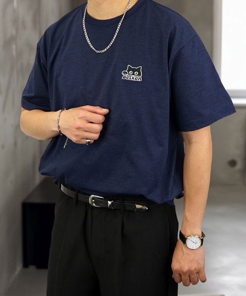 Burner(バーナー)の「【GROOVY STORE】ワンポイント刺繍 ストレッチT 接触冷感 吸水速乾 UVカット(Tシャツ/カットソー・メンズ・ブラック/ホワイト/スミクロ/ネイビー系/ホワイト系その他2/ダークネイビー/ライトブラック/ブラック系その他2・LL/L/M)」の8枚目の写真