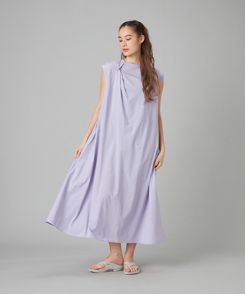Chacott（チャコット）の「EasyCare+ツイストワンピース（ワンピース・レディース・ネイビー/ブラック/ライラック・M）」の3枚目の写真