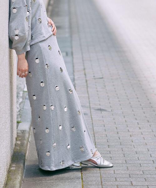 RUMCHE(ラムシェ)の「RUMCHE(ラムシェ) 別注DOT MIRROR SWEAT SKIRT(スカート・レディース・グレー・F)」の1枚目の写真