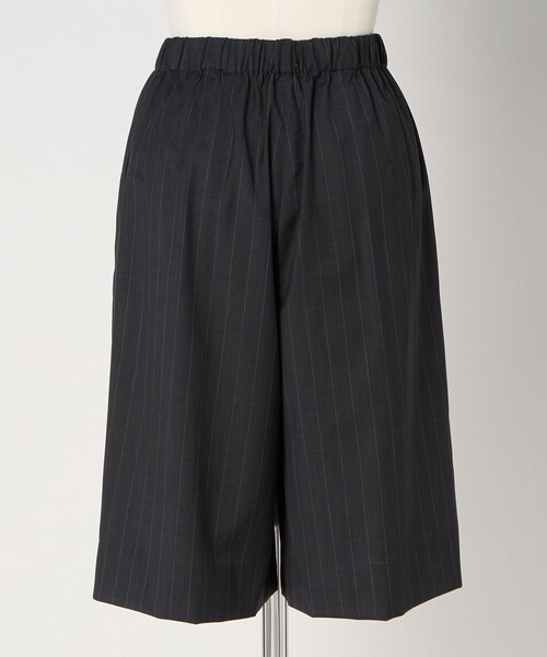 LOEFF(ロエフ)の「<LOEFF>トロピカルウール キュロット ピンストライプ(その他パンツ・レディース・ダークグレー・1/0)」の10枚目の写真