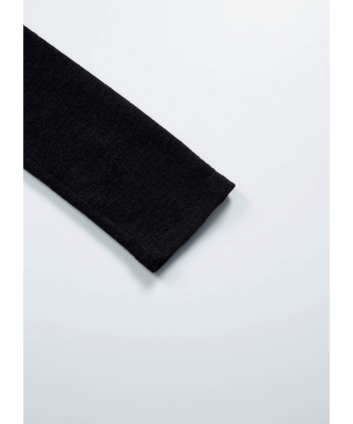 ASON（アズオン）の「MUSE CUT-OUT TEE / BLACK（Tシャツ/カットソー・レディース・その他・FREE）」の6枚目の写真
