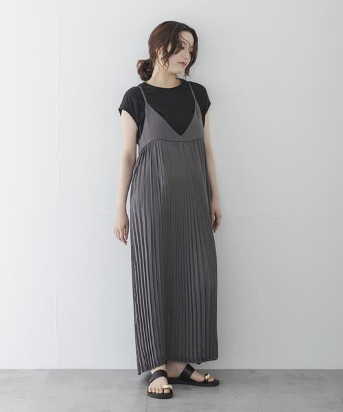 URBAN RESEARCH Sonny Label(アーバンリサーチサニーレーベル)の「『WEB限定』Tシャツ×プリーツキャミワンピース SET(ワンピース・レディース・グレー/ブラック・FREE)」の19枚目の写真