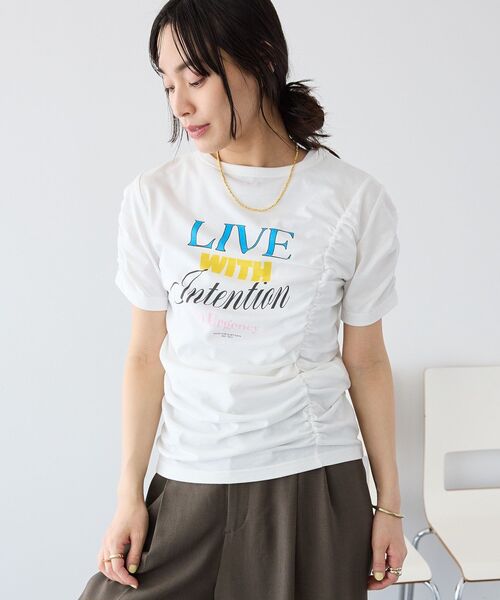 CRAFT STANDARD BOUTIQUE(クラフトスタンダードブティック)の「シャーリングプリントTシャツ(Tシャツ/カットソー・レディース・杢グレー/オフホワイト・FREE)」の2枚目の写真