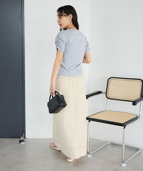 CRAFT STANDARD BOUTIQUE(クラフトスタンダードブティック)の「シャーリングプリントTシャツ(Tシャツ/カットソー・レディース・杢グレー/オフホワイト・FREE)」の12枚目の写真