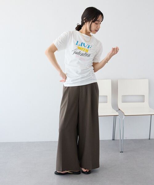 CRAFT STANDARD BOUTIQUE(クラフトスタンダードブティック)の「シャーリングプリントTシャツ(Tシャツ/カットソー・レディース・杢グレー/オフホワイト・FREE)」の20枚目の写真
