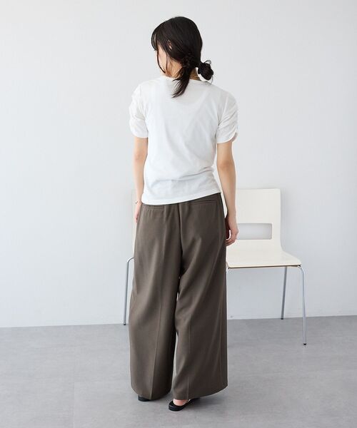 CRAFT STANDARD BOUTIQUE(クラフトスタンダードブティック)の「シャーリングプリントTシャツ(Tシャツ/カットソー・レディース・杢グレー/オフホワイト・FREE)」の22枚目の写真