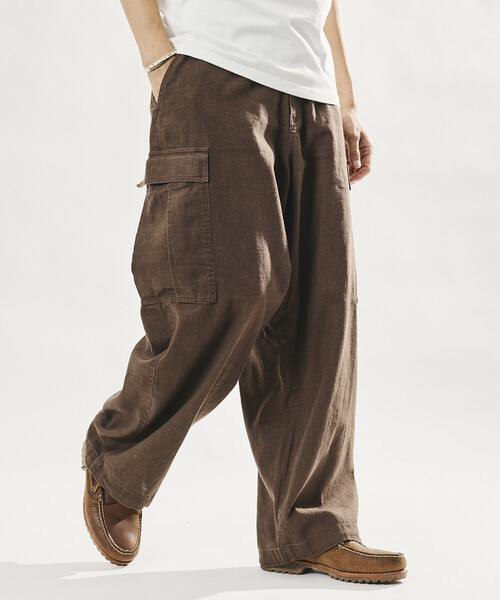 FREAK'S STORE(フリークスストア)の「LINEN COTTON EASY CARGO PANTS/リネンコットン イージーカーゴパンツ【セットアップ対応】(カーゴパンツ・メンズ・ネイビー/チャコールグレー/ブラウン・MEDIUM/LARGE)」の7枚目の写真