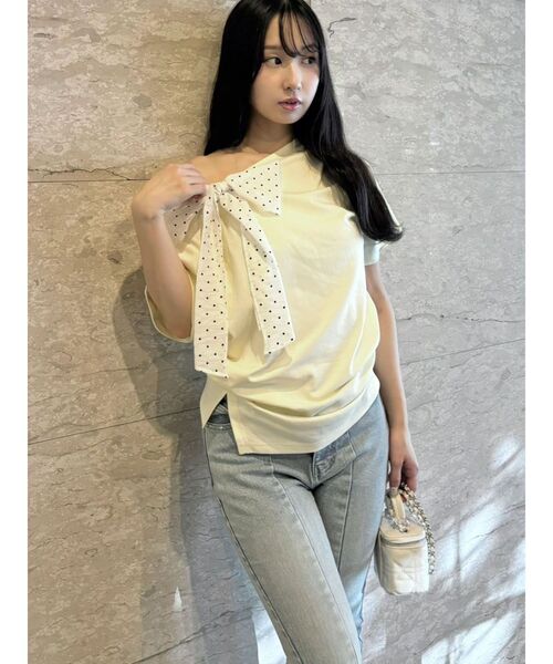 CALNAMUR(カルナムール)の「リボン付きTシャツ(Tシャツ/カットソー・レディース・グレー/イエロー/ブラック・FREE)」の21枚目の写真