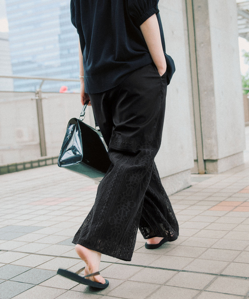 IENA（イエナ）の「《/手洗い可》ENパッチワークレースイージーパンツ（その他パンツ・レディース・ブラック/ホワイト・38/36）」の3枚目の写真