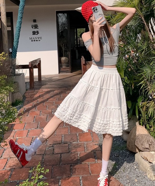 HALEY PESCA(ヘーリーペスカ)の「HALEY PESCA/ティアードフリルボリュームスカート(スカート・レディース・ホワイト・MEDIUM/LARGE/SMALL)」の4枚目の写真