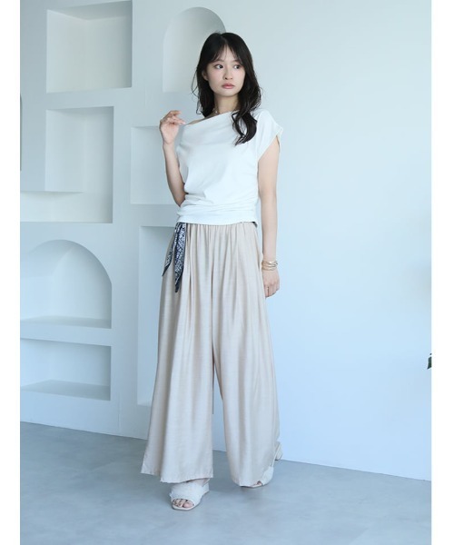 fifth(フィフス)の「ドレープラインギャザーTシャツ(Tシャツ/カットソー・レディース・ホワイト/ブラック・M)」の6枚目の写真