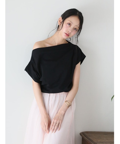 fifth(フィフス)の「ドレープラインギャザーTシャツ(Tシャツ/カットソー・レディース・ホワイト/ブラック・M)」の13枚目の写真