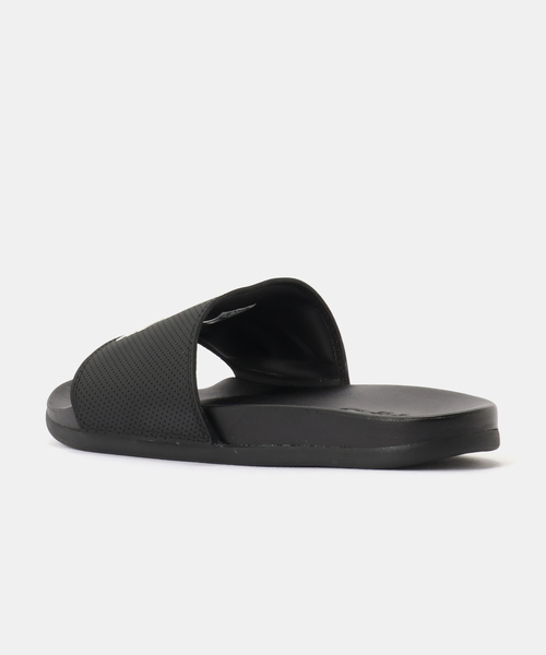 adidas(アディダス)の「adidas ADILETTE COMFORT MERCEDES AMG PETRONAS F1 KI6109(サンダル・メンズ・ブラック・27.5cm/26.5cm/25.5cm/28.5cm)」の5枚目の写真