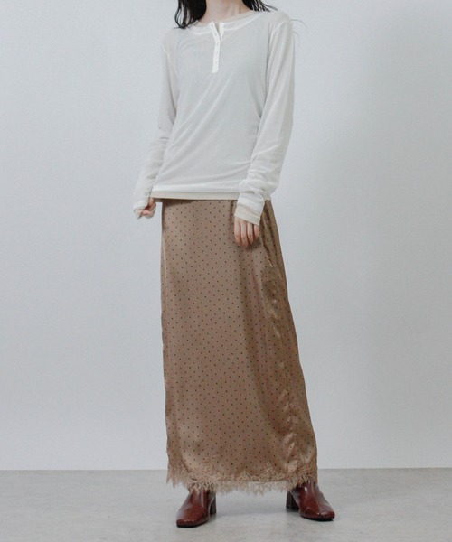 Social GIRL(ソーシャルガール)の「【セット商品】 シアー レイヤード ヘンリーネック Tシャツ 長袖 ロンT(Tシャツ/カットソー・レディース・ブラック/ブラウン/ネイビー/アイボリー・M)」の19枚目の写真