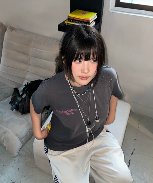 mydeepbluememories(マイディープブルーメモリーズ)の「MM GRUNGE WASHED PUNCHING T-SHIRTS(CHARCOAL)(Tシャツ/カットソー・レディース・ミックスグレー・1/2)」の16枚目の写真