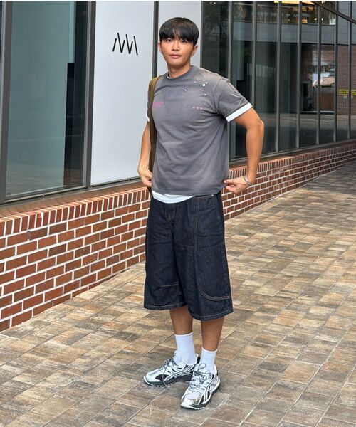 mydeepbluememories(マイディープブルーメモリーズ)の「MM GRUNGE WASHED PUNCHING T-SHIRTS(CHARCOAL)(Tシャツ/カットソー・レディース・ミックスグレー・1/2)」の21枚目の写真