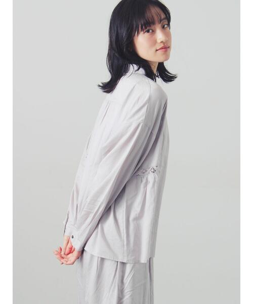 TSUHARU by Samansa Mos2(ツハルバイサマンサモスモス)の「【tukuroi】コットンサテンバテンレースシャツ(シャツ/ブラウス・レディース・チャコールグレー/ベージュ/グレー・F)」の16枚目の写真