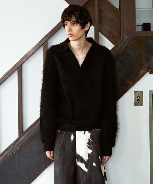 CAMPHOR WOOD(カンファーウッド)の「MOHAIR TOUCH SUPER SHAGGY SKIPPER KNIT SHIRT / モヘアタッチスーパーシャギースキッパーニットシャツ(ニット/セーター・メンズ・スモークピンク/ライトブルー/ブラック・MEDIUM/LARGE)」の1枚目の写真