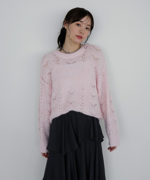 AMUU. PRECIEUSE(アムープレシューズ)の「リボンネックレースシアーニット(ニット/セーター・レディース・ブラック/グレー/アイボリー/ピンク・FREE)」の5枚目の写真