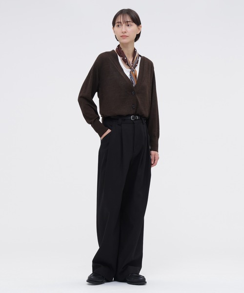 MARGARET HOWELL(マーガレットハウエル)の「FINE WOOL(カーディガン/ボレロ・レディース・ダークブラウン/ナチュラル・2)」の3枚目の写真