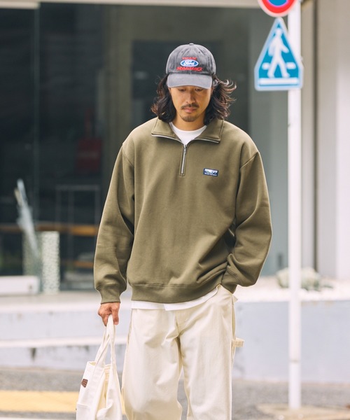 THE CRAFT CREW PRODUCTS（ザクラフトクループロダクツ）の「【MULTI FUNCTIONALシリーズ】USAコットン ヘビーウェイト オーバーサイズ ハーフジップスウェット/ 吸水速乾【THE CRAFT CREW PRODUCTS】（スウェット・メンズ・グレー/ブラック/チャコール/グレイッシュベージュ/ネイビー/キャメル/オリーブ・L/M/S）」の15枚目の写真