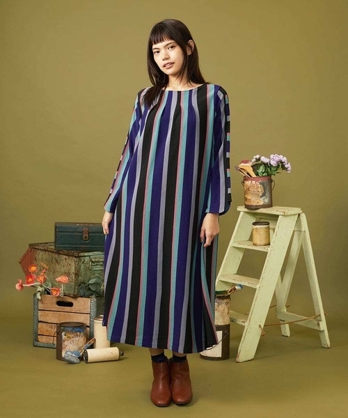 Jocomomola（ホコモモラ）の「Raya ancha ボーダー×ストライプカットソーワンピース（ワンピース・レディース・ブルー/レッド・40）」の17枚目の写真