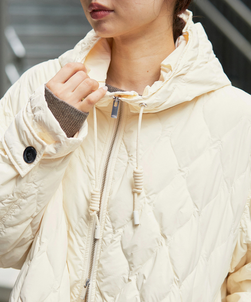 miffew（ミフュー）の「miffew/ミフュー TENT LINE ZIP UP DOWN CT ダウンコート FEW26WJK5463（ダウンジャケット/コート・レディース・ブラック/アイボリー・38/36）」の22枚目の写真