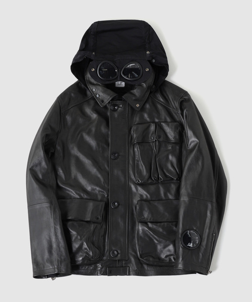 C.P. COMPANY(シーピーカンパニー)の「C.P.Company / シーピーカンパニー OW MEDIUM JACKET IN LEATHER(ライダースジャケット・メンズ・ブラック・MEDIUM)」の1枚目の写真