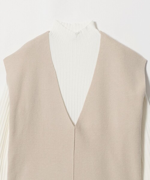 A DAY IN THE LIFE UNITED ARROWS(アデイインザライフユナイテッドアローズ)の「ベスト+ハイネックニット ‐セットアイテム・ウォッシャブル‐<A DAY IN THE LIFE>(ニット/セーター・レディース・ブラック/ナチュラル/グレー系/モカ・FREE)」の7枚目の写真