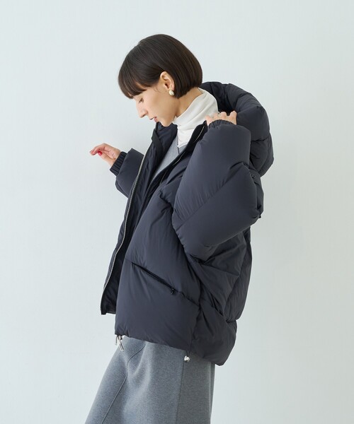DUNO(デュノ)の「【DUNO / デュノ】PEGGIE ショートダウンジャケット(ダウンジャケット/コート・レディース・ホワイト/ブラック/ダークブラウン・40)」の6枚目の写真