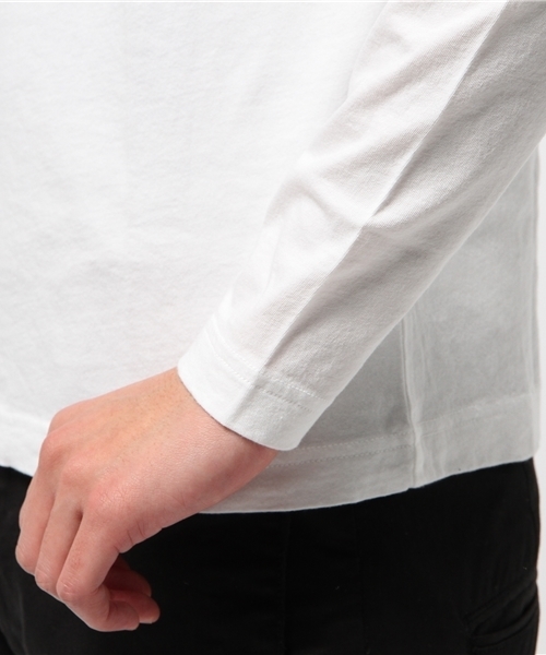 COLONY 2139（コロニートゥーワンスリーナイン）の「ベーシックコットンＶネック長袖TEE（Tシャツ/カットソー・メンズ・ブラック/オフホワイト・SMALL/LARGE/MEDIUM）」の6枚目の写真