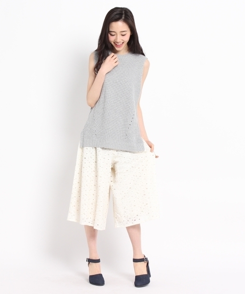 SHOO・LA・RUE(シューラルー)の「花柄レースガウチョパンツ(その他パンツ・レディース・ブルー/ホワイト/グリーン・03/02)」の9枚目の写真