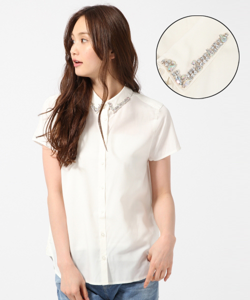 GLOBAL WORK(グローバルワーク)の「ビジューエリシャツ半袖/709296(シャツ/ブラウス・レディース・ホワイト/ブルー/ネイビー/ストライプ/チェック・MEDIUM/LARGE)」の1枚目の写真