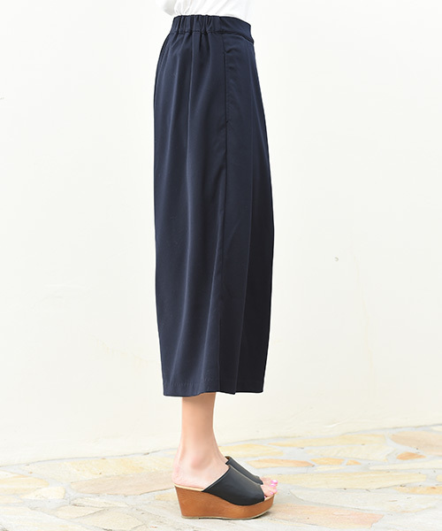 Luz Llena (philter)（ラズレナ　フィルター）の「フロントタック・フレアワイドパンツ（その他パンツ・レディース・ネイビー/オフホワイト/スモークピンク・MEDIUM）」の15枚目の写真