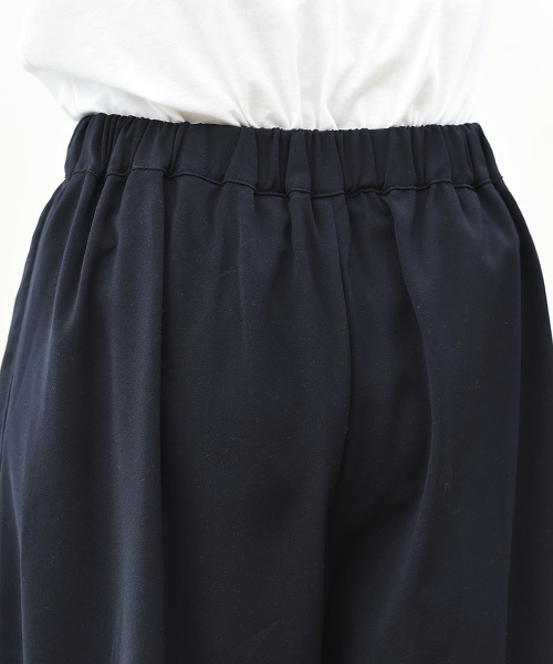 Luz Llena (philter)（ラズレナ　フィルター）の「フロントタック・フレアワイドパンツ（その他パンツ・レディース・ネイビー/オフホワイト/スモークピンク・MEDIUM）」の6枚目の写真