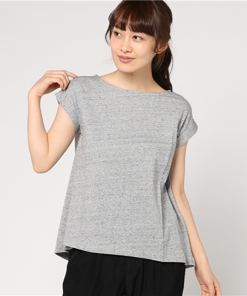 Honeys（ハニーズ）の「オーガニックコットン フレンチ袖ＡラインＴシャツ（Tシャツ/カットソー・レディース・ネイビー/オフホワイト/ブラック/グリーン/オレンジ/杢グレー/イエロー・S/M/LL/L）」の4枚目の写真