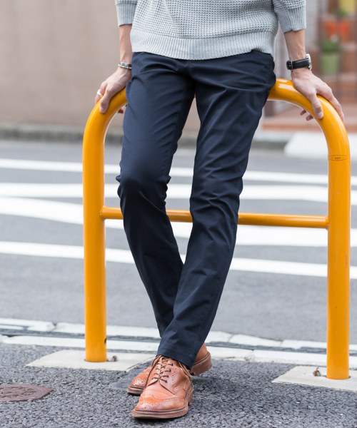 URBAN RESEARCH ROSSO MEN（アーバンリサーチロッソメン）の「スリムストレッチチノパンツ（チノパンツ・メンズ・ベージュ/ネイビー/グレー/ブラック・M/S/L/XL）」の4枚目の写真