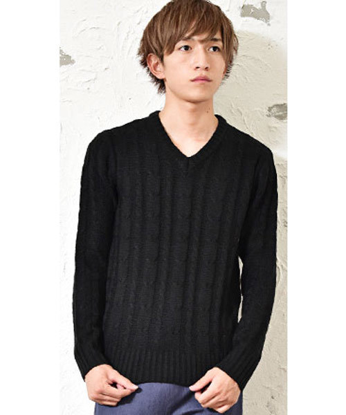 MinoriTY（マイノリティ）の「ケーブルVネックニット（ニット/セーター・メンズ・オフホワイト/ブラック系その他2/ブルー系その他/ブルー系その他3/グレー系その他/グレー系その他3/ブラック系その他/グレー系その他2/ブラック/レッド系その他/レッド系その他2/レッド/ロイヤルブルー/ホワイト系その他/ブラック系その他3/ベージュ系その他/ブルー系その他2・L/M/XL）」の4枚目の写真