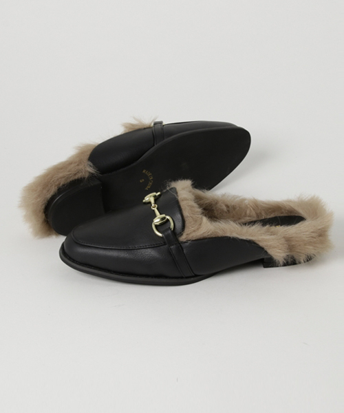 KOBE LETTUCE（コウベレタス）の「ビット金具ファーバブーシュフラットシューズ（その他シューズ・レディース・レッド系その他/ブラック/ブラック系その他/ベージュ・L/LL/M/S）」の8枚目の写真