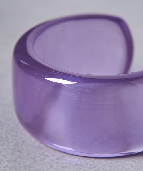 UNITED ARROWS（ユナイテッドアローズ）の「UWSC クリア バングル（ブレスレット・レディース・ピンク/ホワイト/イエロー/パープル/ライトブルー・FREE）」の14枚目の写真