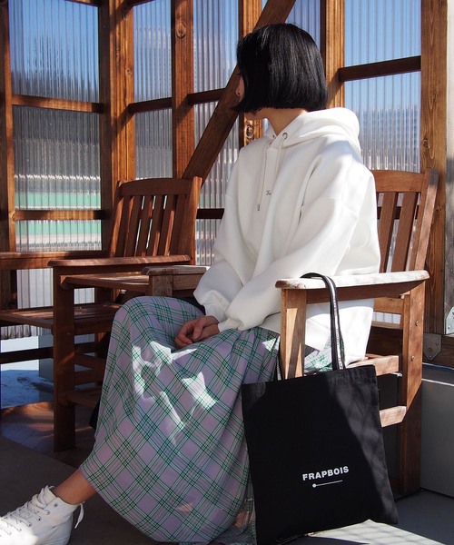 FRAPBOIS（フラボア）の「ロゴトート（トートバッグ・レディース・ブラック/キナリ・FREE）」の16枚目の写真