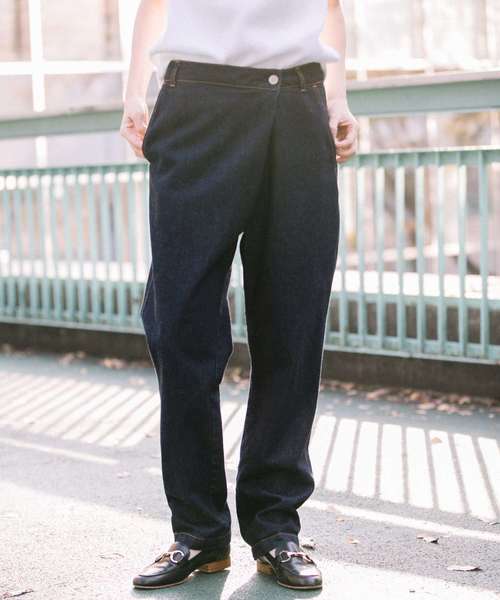 Munich（ミューニック）の「10.5ozデニムテーパードパンツ（デニムパンツ・レディース・ネイビー/ブルー・S/M/XS）」の15枚目の写真