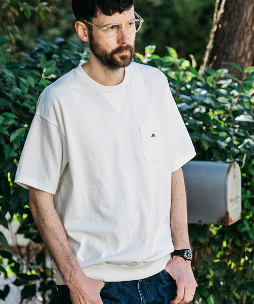 MR.OLIVE（ミスターオリーブ）の「12/1 EMERALD HEAVY WEIGHT PLAINSTITCH / SQUEEZING HEM T-SHIRT（Tシャツ/カットソー・メンズ・ネイビー/オフホワイト/ブラック/グリーン・MEDIUM/LARGE/SMALL）」の2枚目の写真