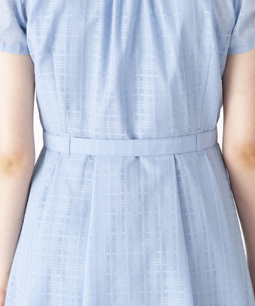 BLUE LABEL CRESTBRIDGE（ブルーレーベルクレストブリッジ）の