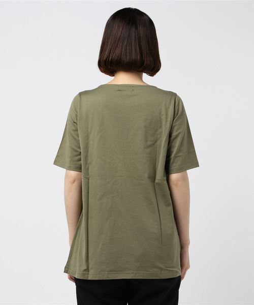 DECOY SINCE 1981(デコイシンスイチキュウハチイチ)の「【ひやさらコットンシリーズ】刺しゅうチュニック(Tシャツ/カットソー・レディース・ホワイト/ネイビー/カーキ・L size/LL/M size)」の5枚目の写真