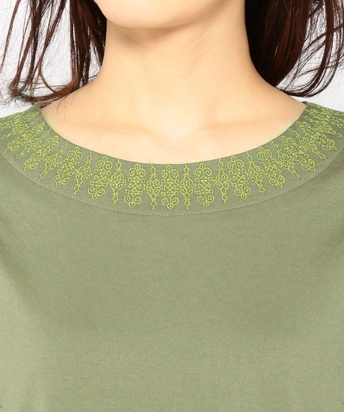 DECOY SINCE 1981(デコイシンスイチキュウハチイチ)の「【ひやさらコットンシリーズ】刺しゅうチュニック(Tシャツ/カットソー・レディース・ホワイト/ネイビー/カーキ・L size/LL/M size)」の8枚目の写真