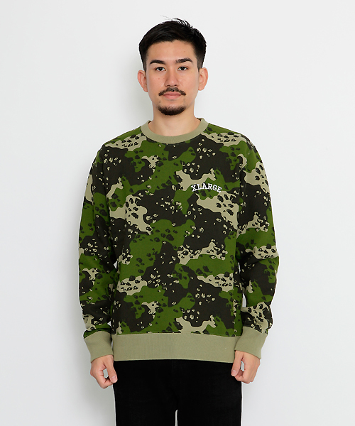 XLARGE(エクストララージ)の「DESERT CAMO CREWNECK(スウェット・メンズ・ベージュ/オリーブ・SMALL/X-LARGE/MEDIUM/LARGE)」の2枚目の写真