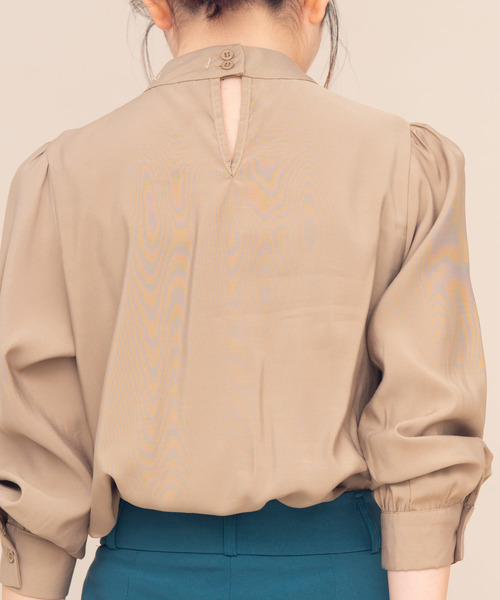 Aunt Marie's（アントマリーズ）の「AUNT MARIE'S タックハイネックブラウス（シャツ/ブラウス・レディース・ブラック/ベージュ/ナチュラル・FREE）」の11枚目の写真